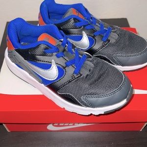 Nike LD victory kids shoes size 12c